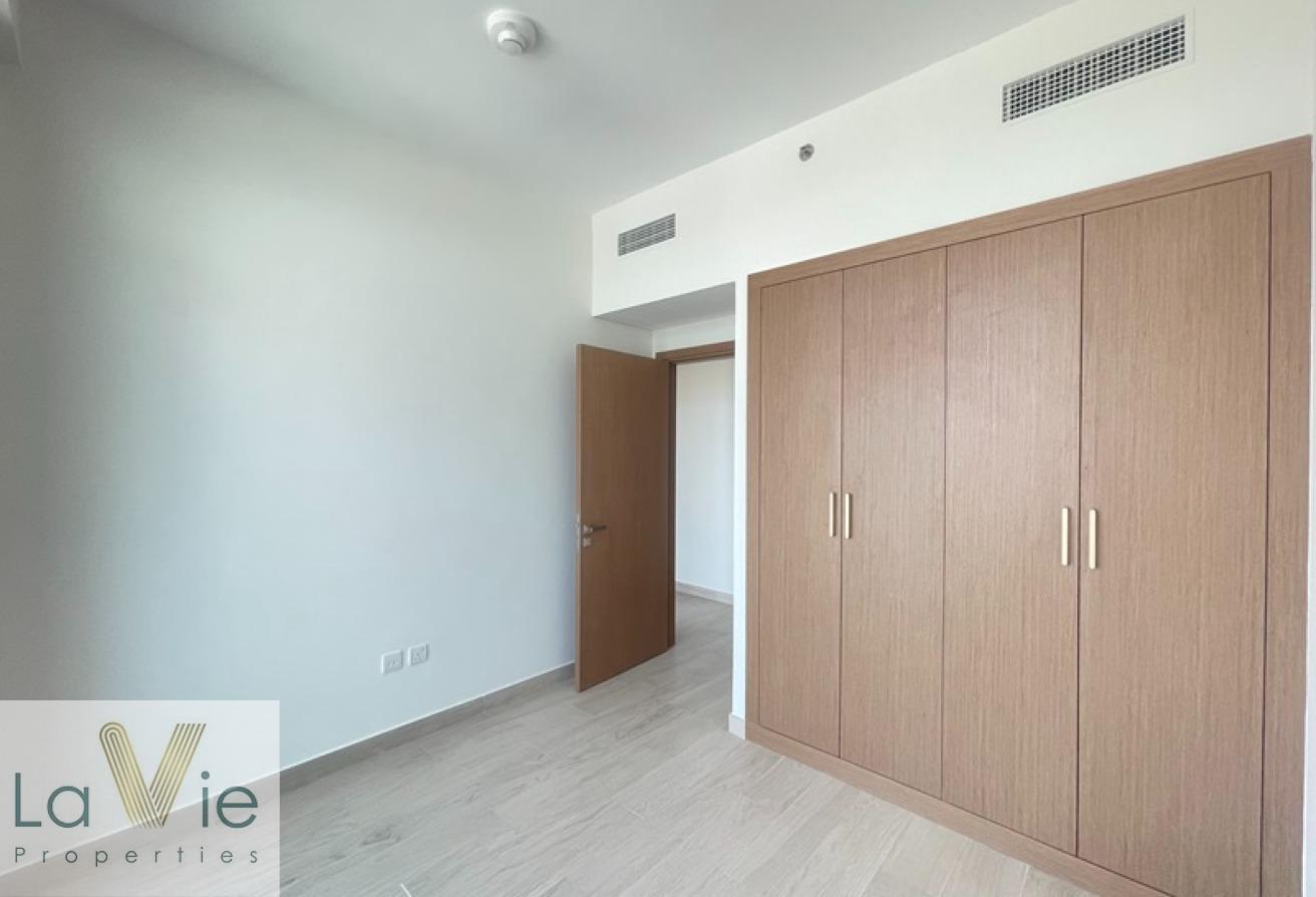 6 PAYMENTS READY TO MOVE | SPACIOUS | OPEN VIEW photo 13