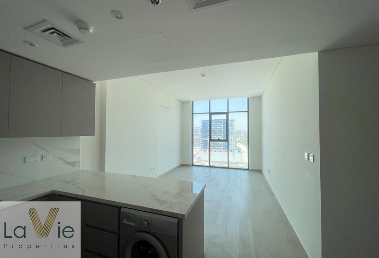 6 PAYMENTS READY TO MOVE | SPACIOUS | OPEN VIEW photo 3