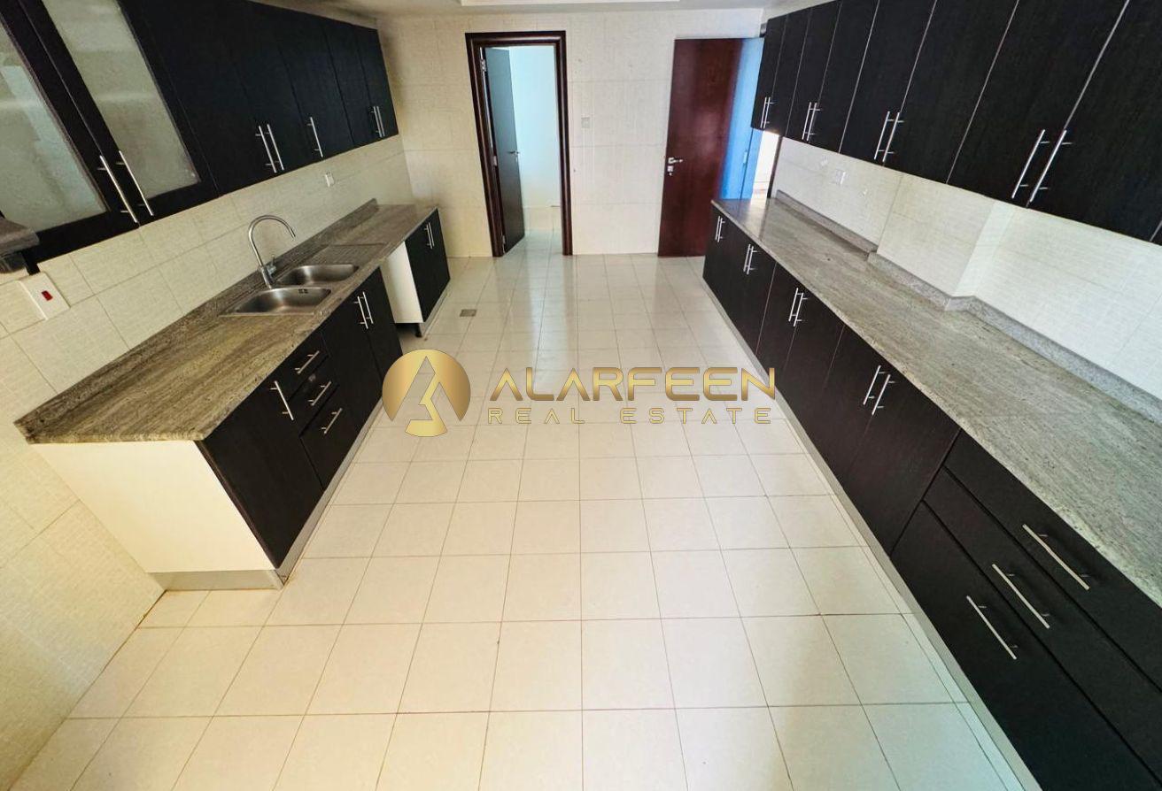 5 Bedroom | Compound Villa | Shared pool and Gym photo 5