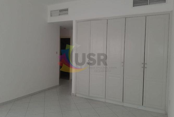 74246389 - Property Image 3