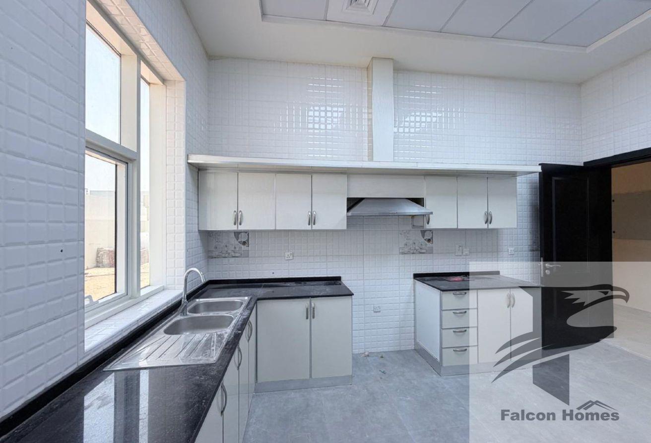 Spacious 4BR Villa with Garden Area | Single Floor photo 12