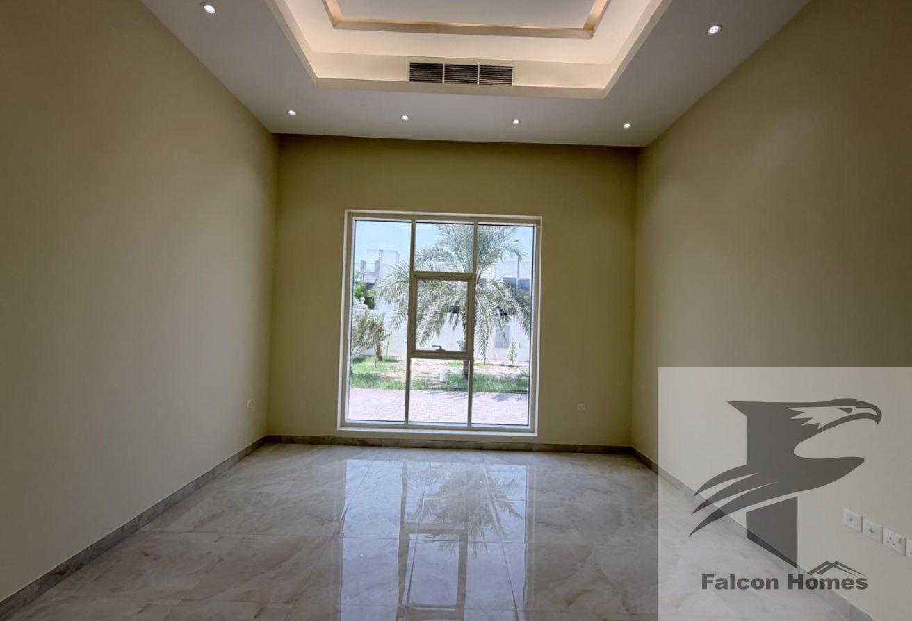 Spacious 4BR Villa with Garden Area | Single Floor photo 9