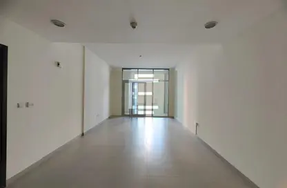 Apartment - 1 Bedroom - 2 Bathrooms for rent in Dubai Wharf Tower 2 - Dubai Wharf - Al Jaddaf - Dubai