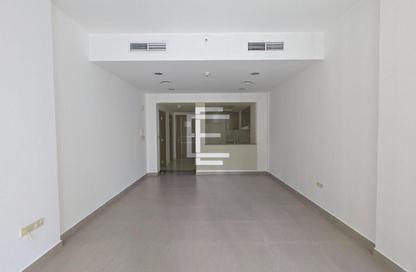 Apartment - 1 Bedroom - 2 Bathrooms for rent in Dubai Wharf Tower 2 - Dubai Wharf - Al Jaddaf - Dubai