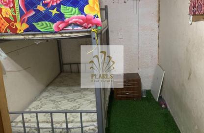 Labor Camp - Studio - 5 Bathrooms for rent in Al Rashidiya Towers - Al Rashidiya - Ajman Downtown - Ajman