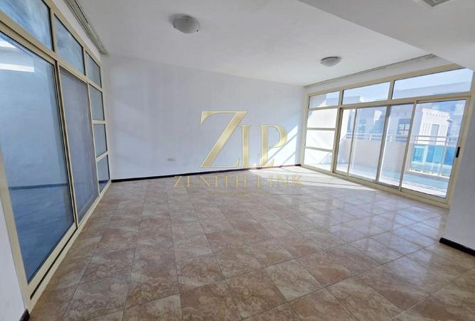 126569050 - Property Main Image