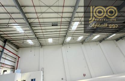 Warehouse - Studio - 2 for rent in Umm Al Thuoob - Umm Al Quwain