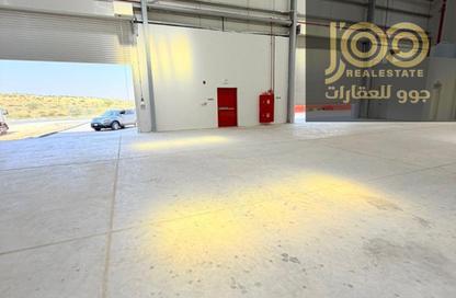 Warehouse - Studio - 2 for rent in Umm Al Thuoob - Umm Al Quwain