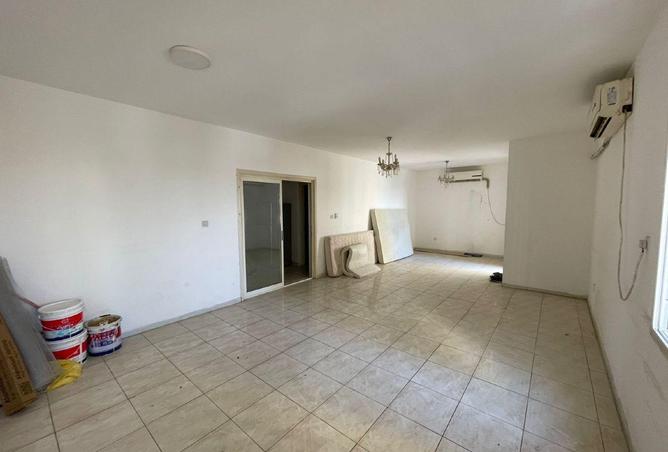 56967432 - Property Image 2