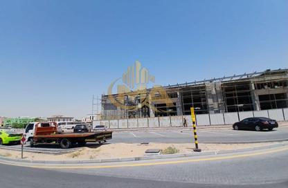 Shop - Studio - 6 Bathrooms for rent in Al Mowaihat 3 - Al Mowaihat - Ajman
