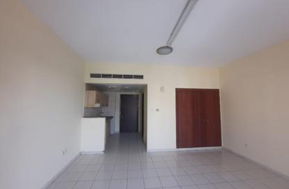 Apartment - Studio - 1 Bathroom for rent in Building M02 - Persia Cluster - International City - Dubai