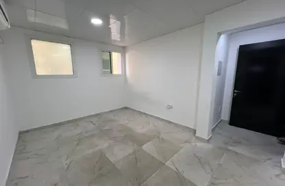 Apartment - Studio - 2 Bathrooms for rent in Al Majaz 1 - Al Majaz - Sharjah