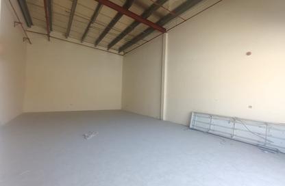 Warehouse - Studio - 1 for rent in Al Jurf Industrial 1 - Al Jurf Industrial - Ajman