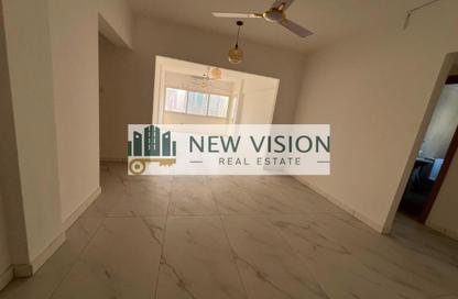 Apartment - 3 Bedrooms - 3 Bathrooms for rent in Business Tower - Al Majaz 2 - Al Majaz - Sharjah