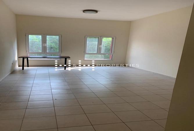 73111824 - صورة العقار 3