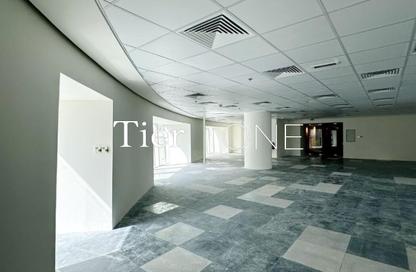 Office Space - Studio for rent in Park Place Tower - Sheikh Zayed Road - Dubai