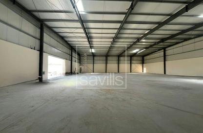 Warehouse - Studio for rent in Al Sajaa - Sharjah
