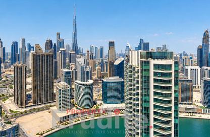 Apartment - 4 - 6 for sale in Peninsula Four - Peninsula - Business Bay - Dubai
