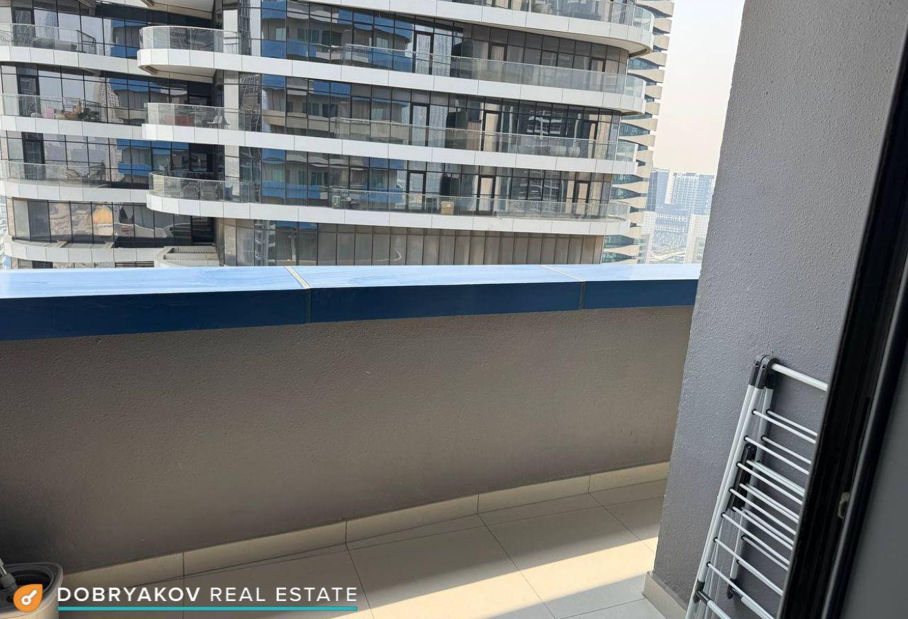 Vacant | High floor | Furnished photo 16