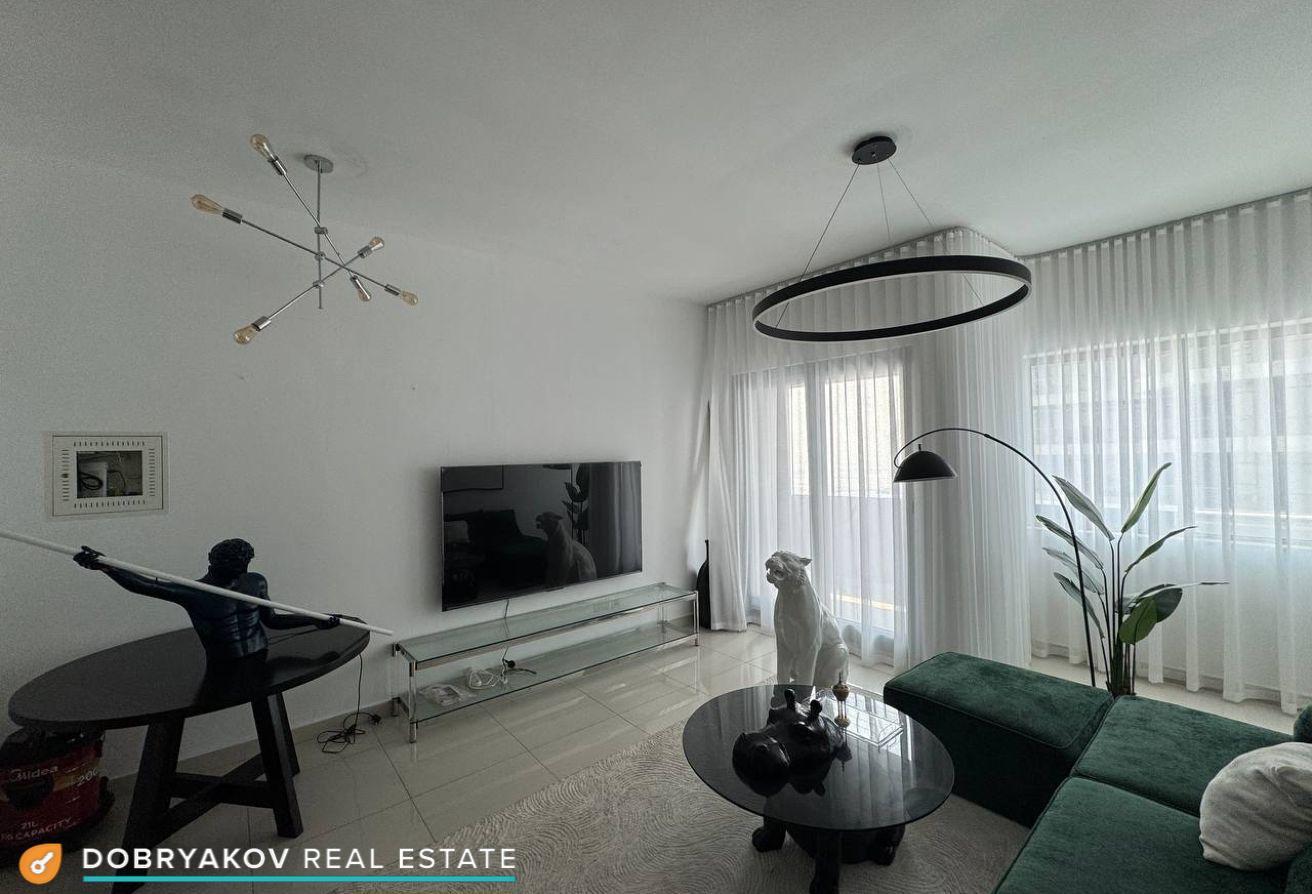 Vacant | High floor | Furnished photo 6