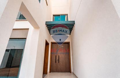 Villa - 4 Bedrooms - 7 Bathrooms for rent in Fay Al Reeman II - Al Shamkha - Abu Dhabi