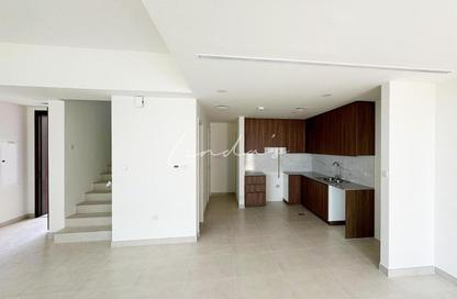 Townhouse - 4 - 4 for rent in Maha Townhouses - Town Square - Dubai