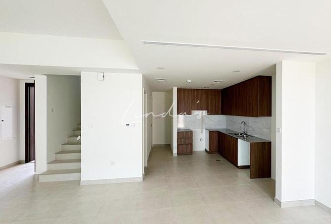 145502851 - Property Image 2