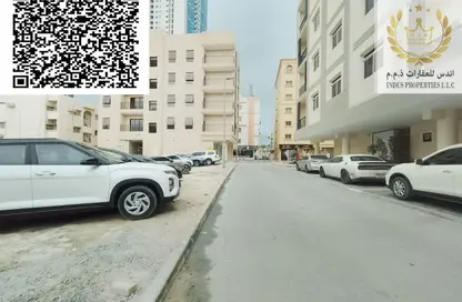 أرض - استوديو للبيع في طريق كورنيش عجمان - عجمان