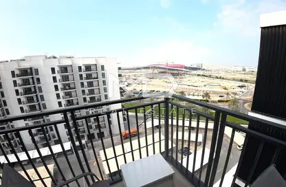 Apartment - 1 Bedroom - 1 Bathroom for rent in Waters Edge - Yas Island - Abu Dhabi