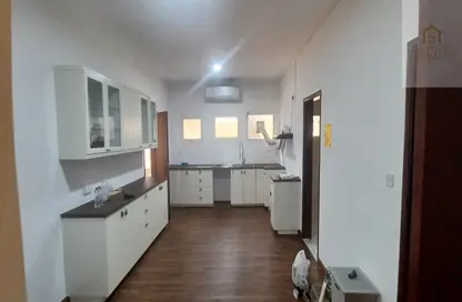 Apartment - 3 Bedrooms - 2 Bathrooms for rent in Jumeirah 1 - Jumeirah - Dubai