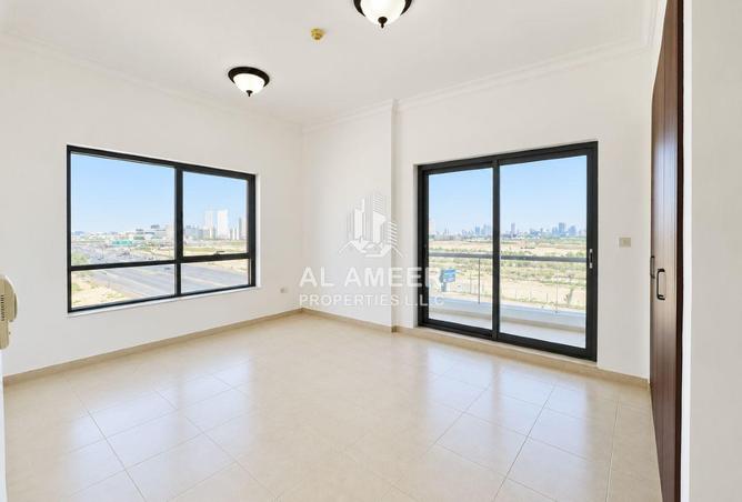 Big Apartment | Chiller Free | Near Metro