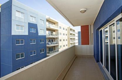 Apartment - 3 - 4 for sale in Tower 31 - Al Reef Downtown - Al Reef - Abu Dhabi