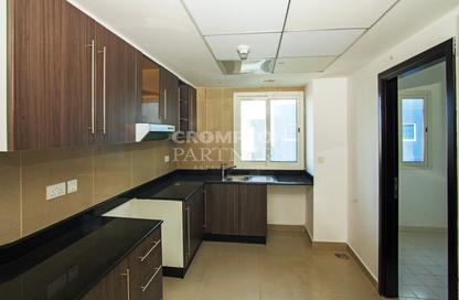 Apartment - 3 - 4 for sale in Tower 31 - Al Reef Downtown - Al Reef - Abu Dhabi