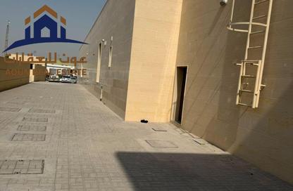 Show Room - Studio - 2 Bathrooms for rent in Industrial Area 5 - Sharjah Industrial Area - Sharjah