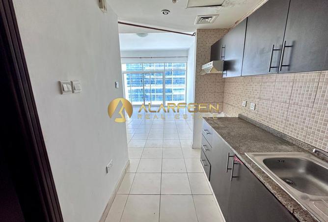 82366438 - Property Image 3