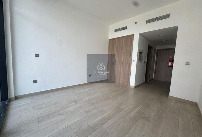 Studio Apartment in Meydan with Covered Parking