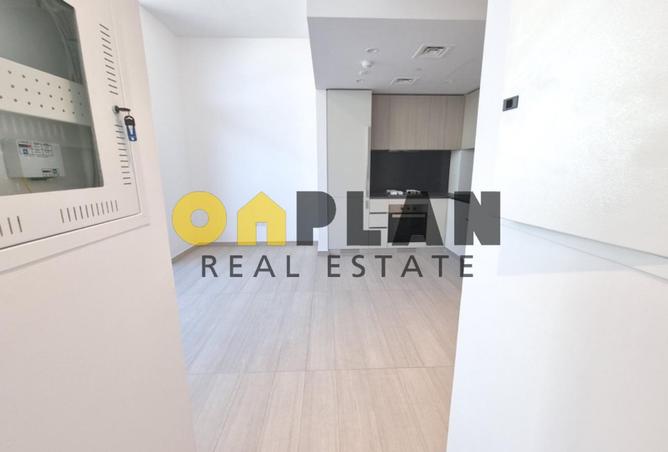 56943933 - Property Image 2