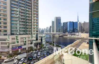 شقة - غرفة نوم - 1 حمام للايجار في ماي فير ريزيدنسي - الخليج التجاري - دبي