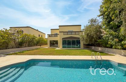 Villa - 4 Bedrooms - 5 Bathrooms for rent in District 4 - Jumeirah Park - Dubai Villa - 4 Bedrooms - 5 Bathrooms for rent in District 4 - Jumeirah Park - Dubai