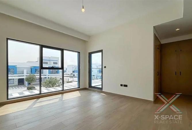 141918858 - Property Image 3