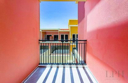 Townhouse - 4 - 4 for rent in Portofino - Damac Lagoons - Dubai