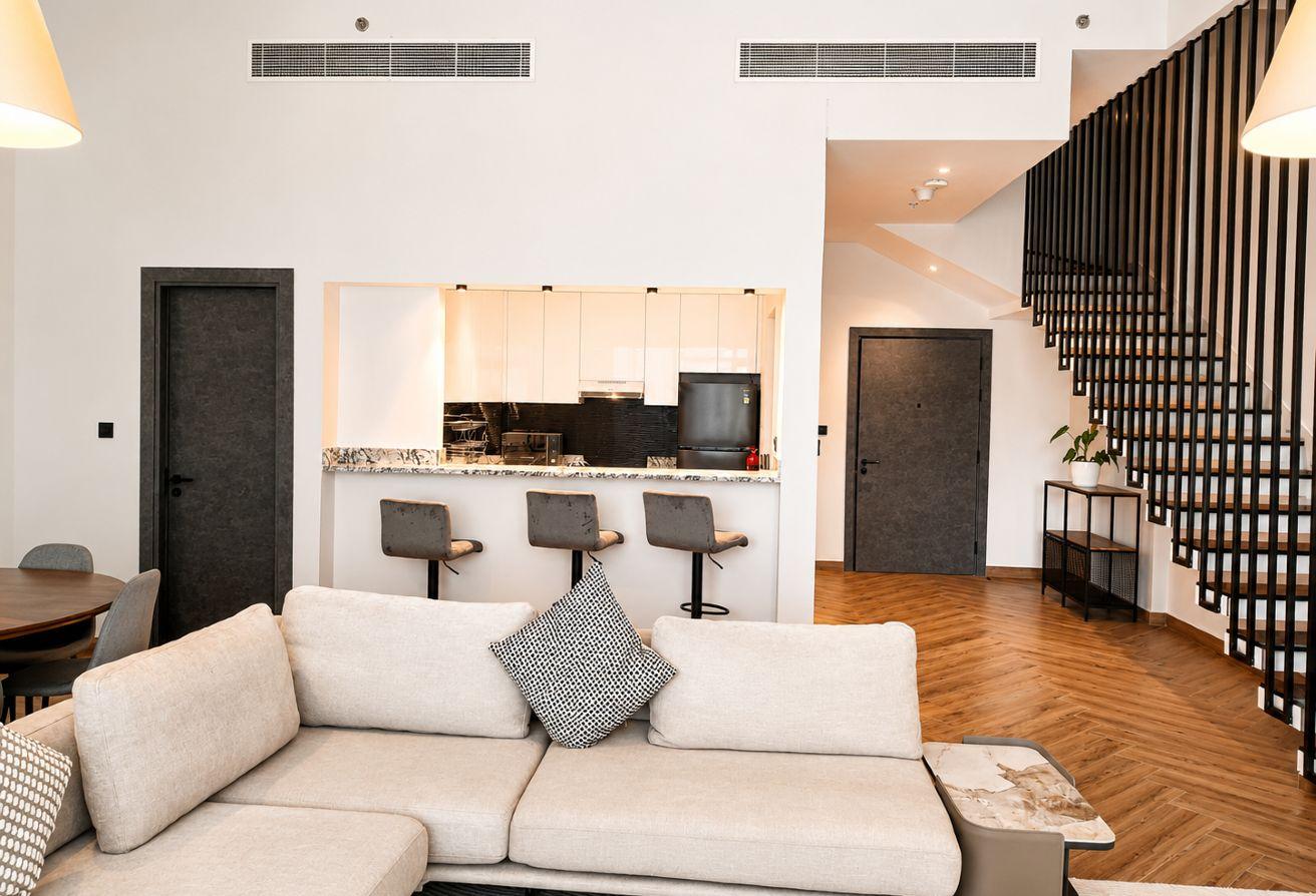 Exclusive Duplex | Modern Living | Marina Moon photo 4
