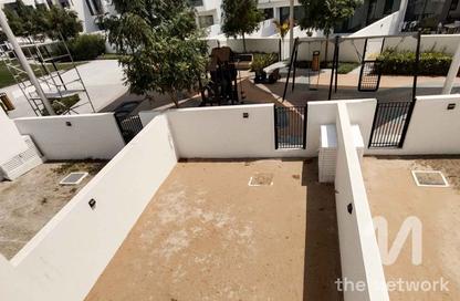 Townhouse - 4 - 3 for rent in Bel Air - Trump Estates - Damac Hills - Dubai