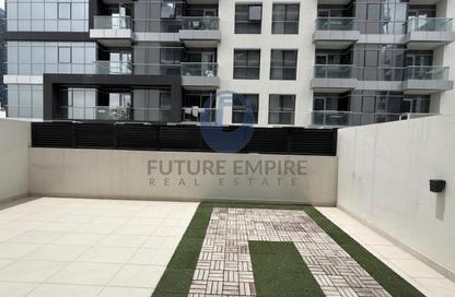 Apartment - 1 Bedroom - 2 Bathrooms for rent in Saleh Residence 3 - Jumeirah Garden City - Al Satwa - Dubai