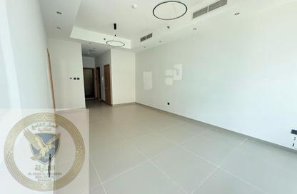 Apartment - 1 Bedroom - 2 Bathrooms for rent in Al Mamzar - Al Mamzar - Sharjah - Sharjah