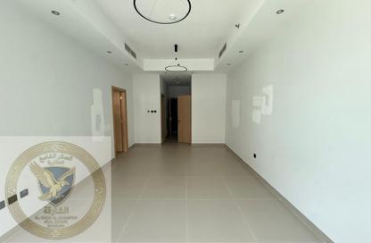 Apartment - 1 Bedroom - 2 Bathrooms for rent in Al Mamzar - Al Mamzar - Sharjah - Sharjah