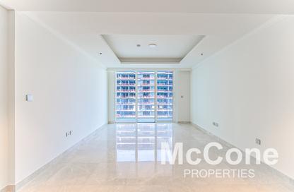 Apartment - 1 - 1 for sale in Palace Beach Residence Tower 2 - Palace Beach Residence - Emaar Beachfront - Dubai Harbour - Dubai