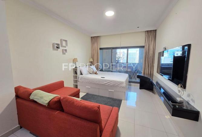 101986937 - Property Image 2