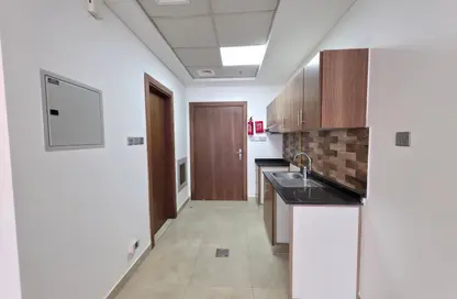 Apartment - 1 Bathroom for sale in Binghatti Diamonds - Dubai Silicon Oasis - Dubai