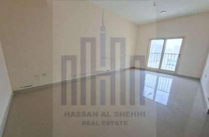 Apartment - 1 Bedroom - 2 Bathrooms for rent in Muwailih Building - Muwaileh - Sharjah